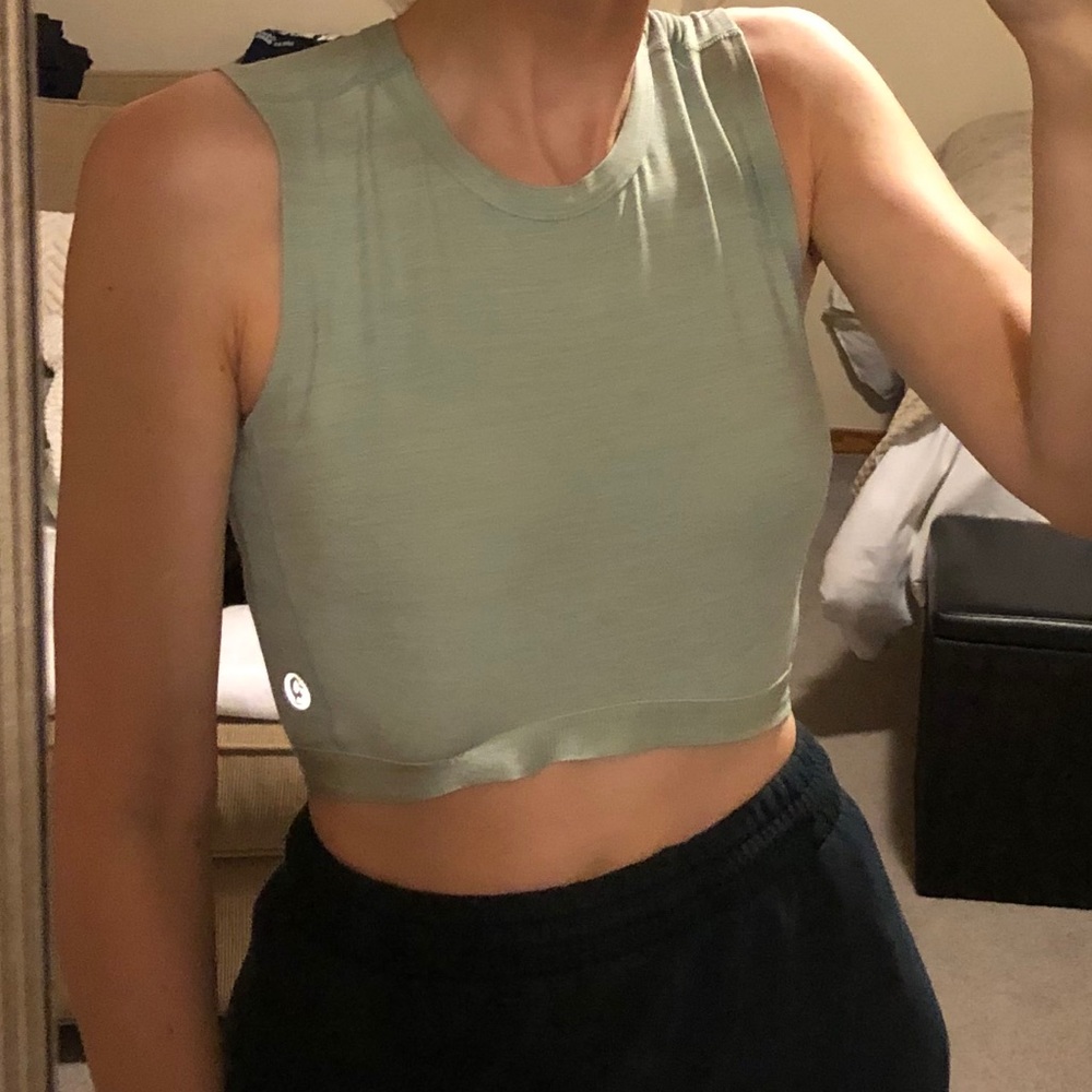 Athletic Cropped Tank